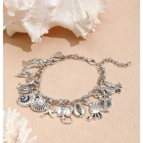 Under the Sea Charm Bracelet - Picture 4 of 6